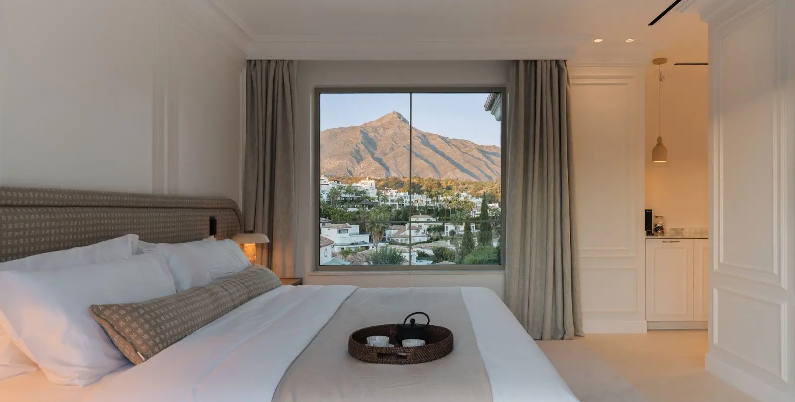 Venta de villa independiente en Nueva Andalucía 22