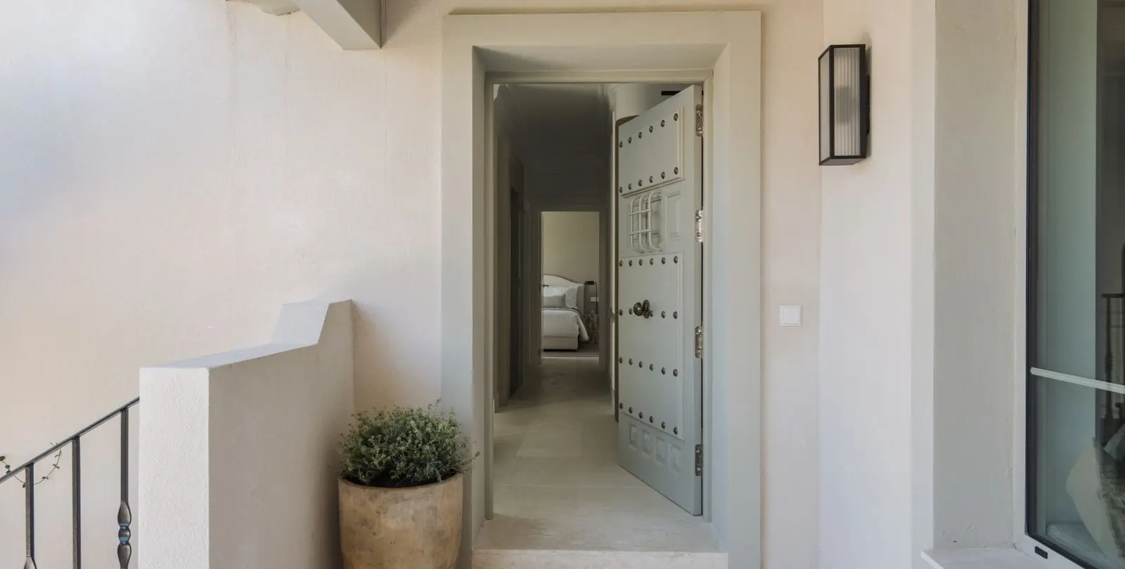 Venta de villa independiente en Nueva Andalucía 44