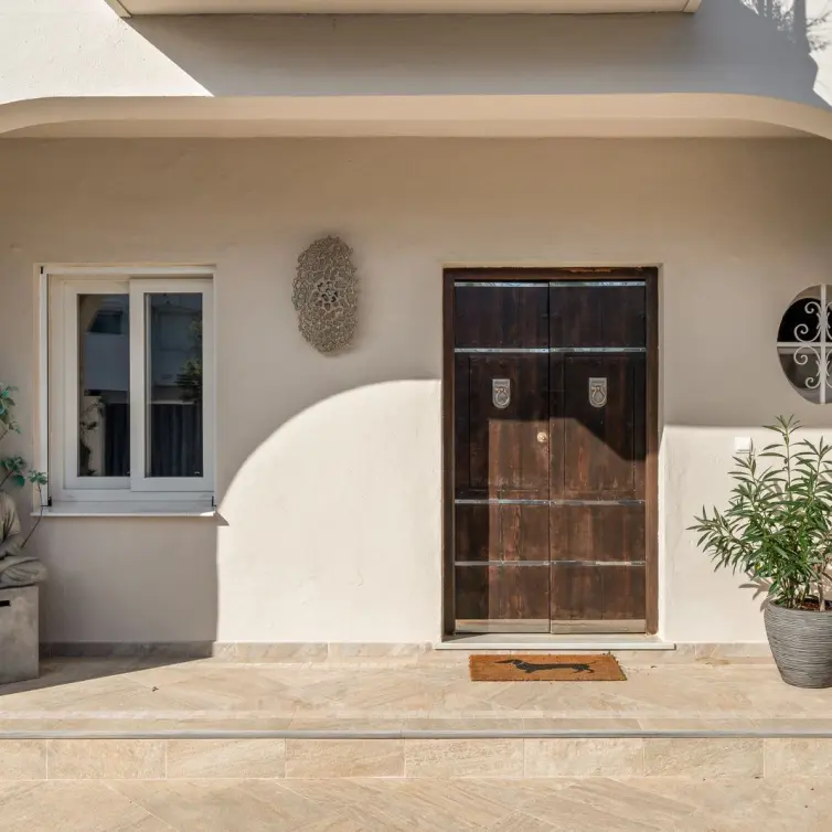 Venta de villa independiente en Estepona