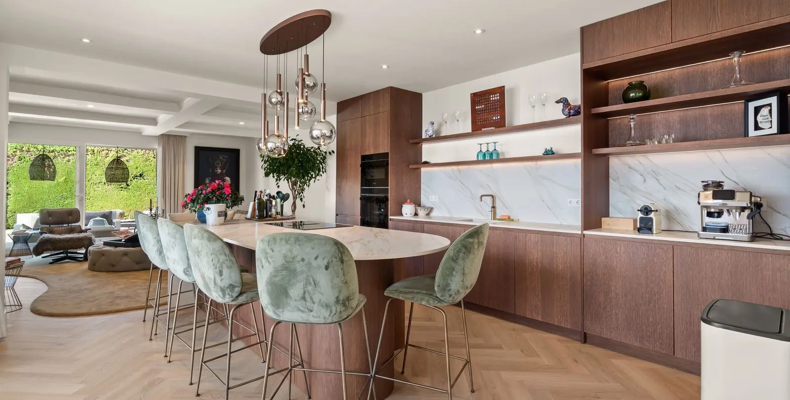 Venta de villa independiente en Estepona 13