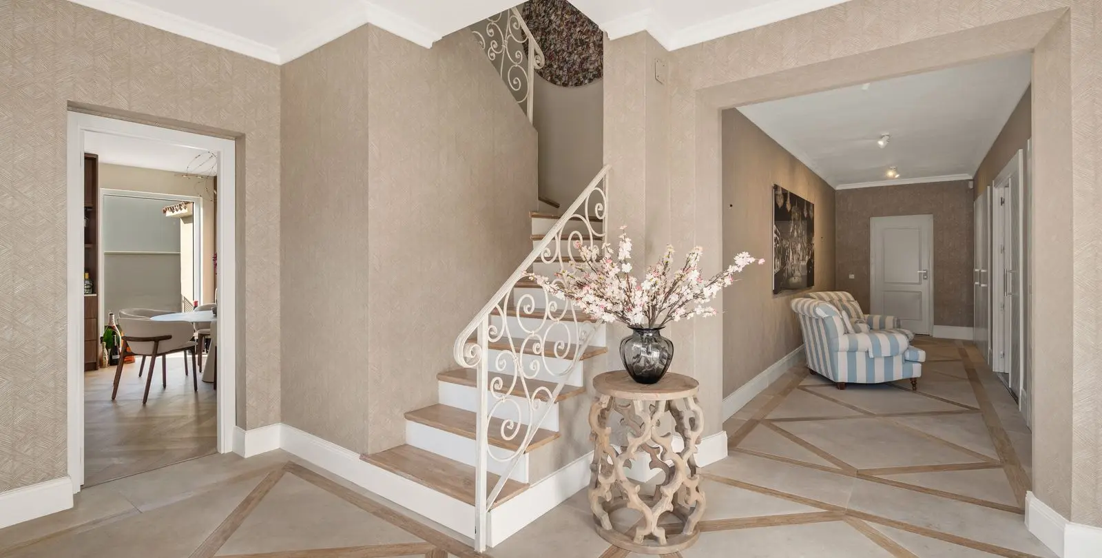 Venta de villa independiente en Estepona 26