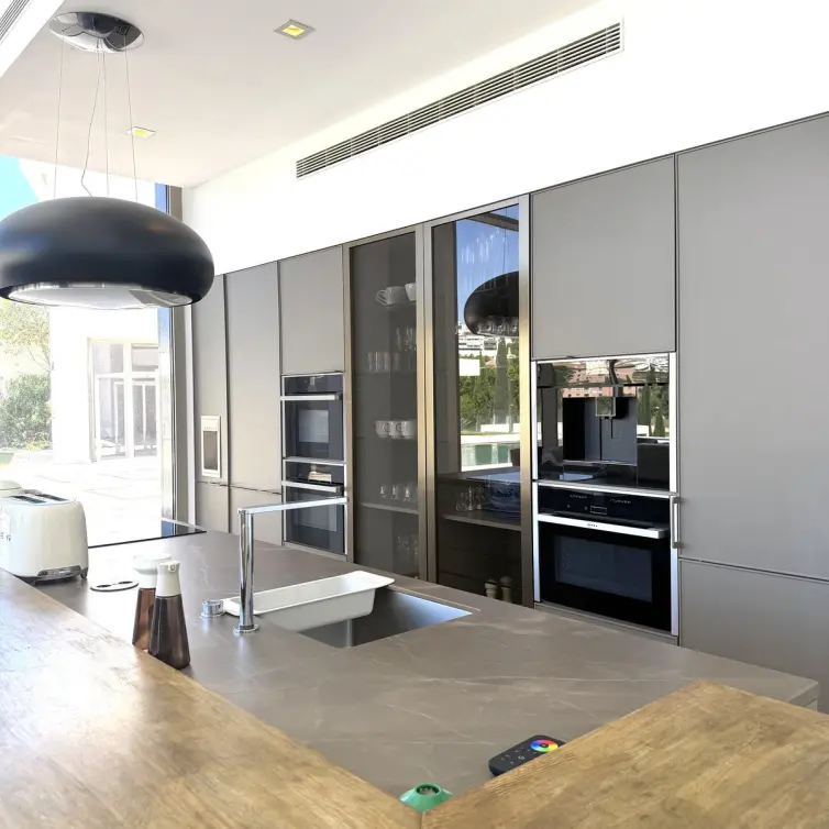 Short-term rent of detached villa in Los Flamingos