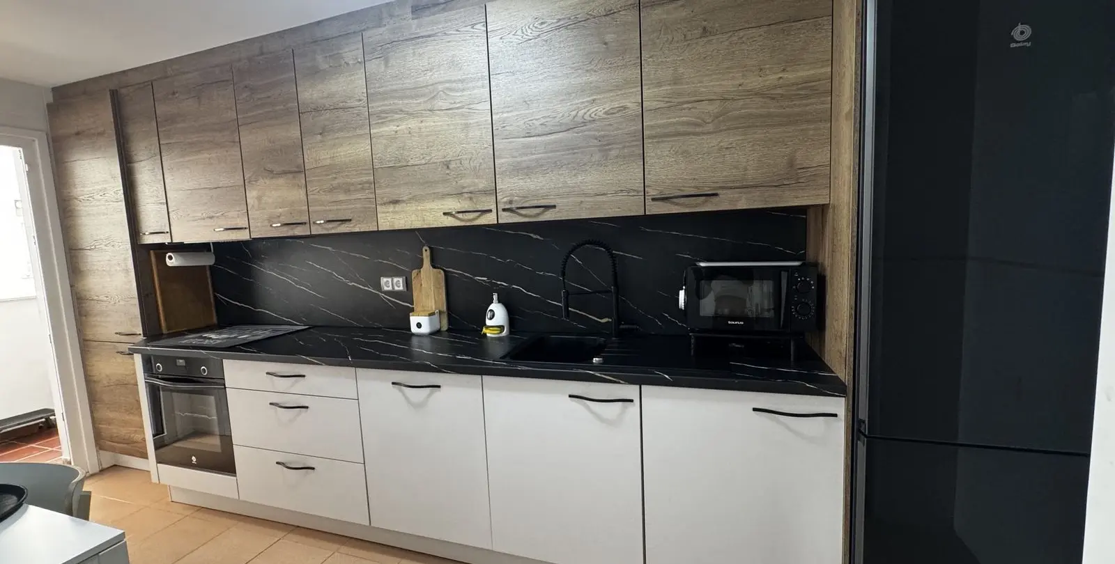 Venta de apartamento en planta media en San Luis de Sabinillas 12