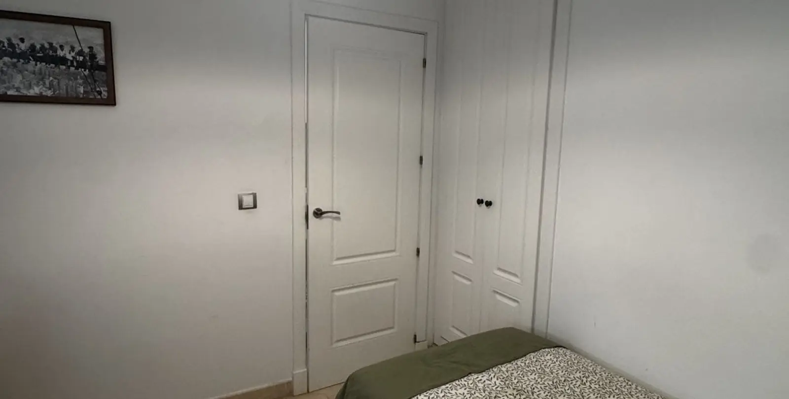 Venta de apartamento en planta media en San Luis de Sabinillas 20
