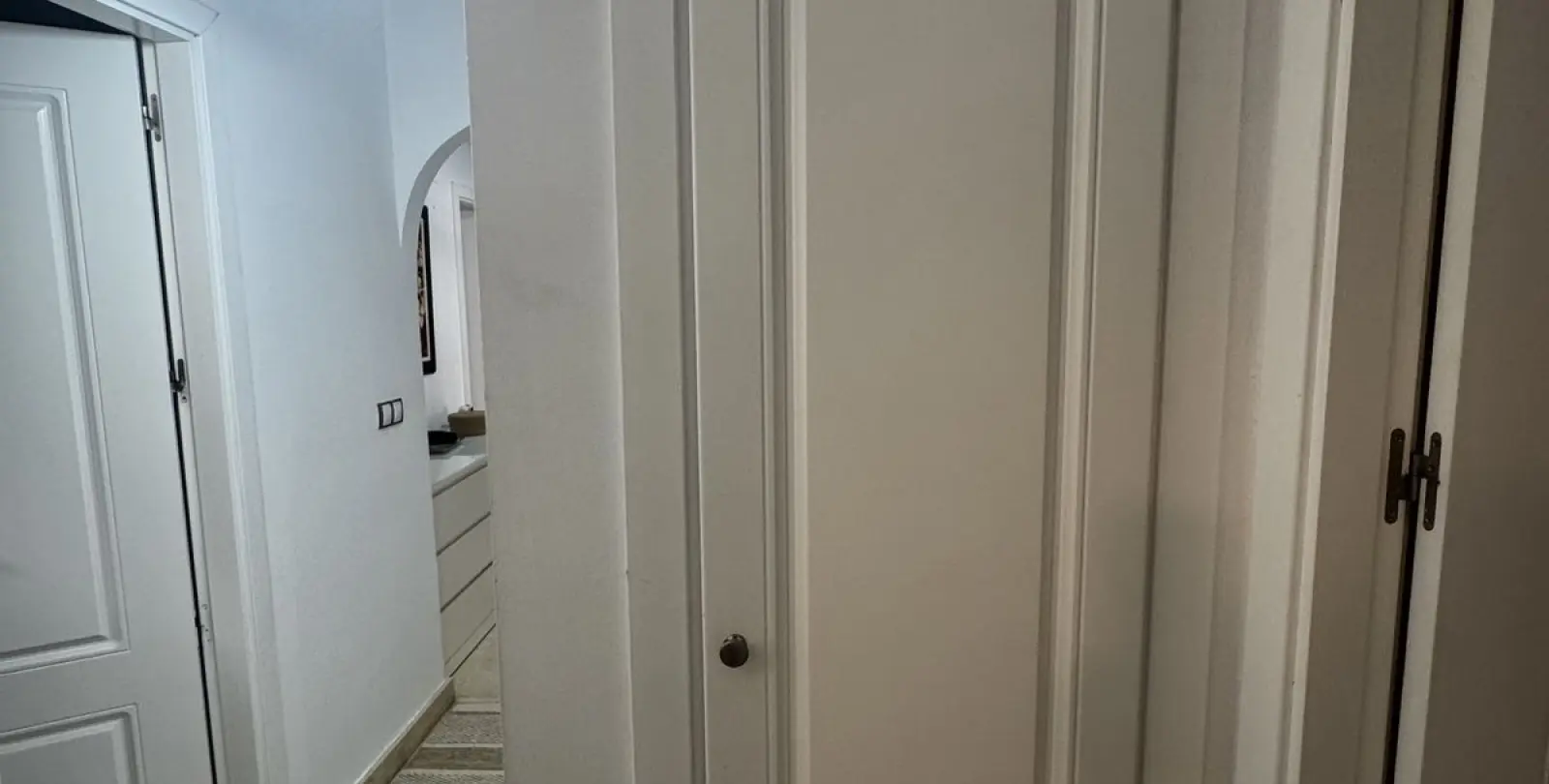 Venta de apartamento en planta media en San Luis de Sabinillas 22