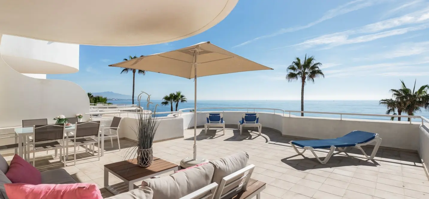 Sale of ground floor apartment in Estepona 4