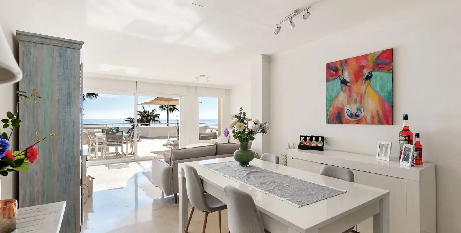 Sale of ground floor apartment in Estepona 14