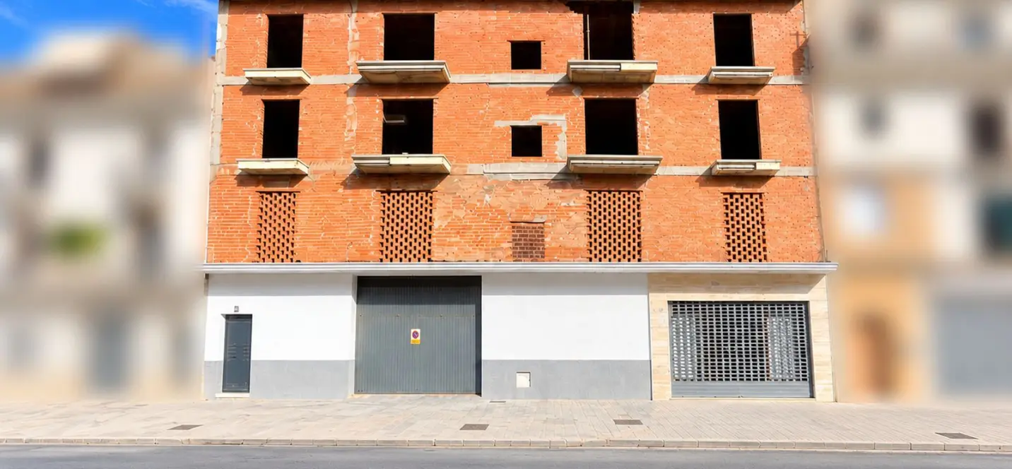 Venta de local comercial en Alhaurín el Grande 0