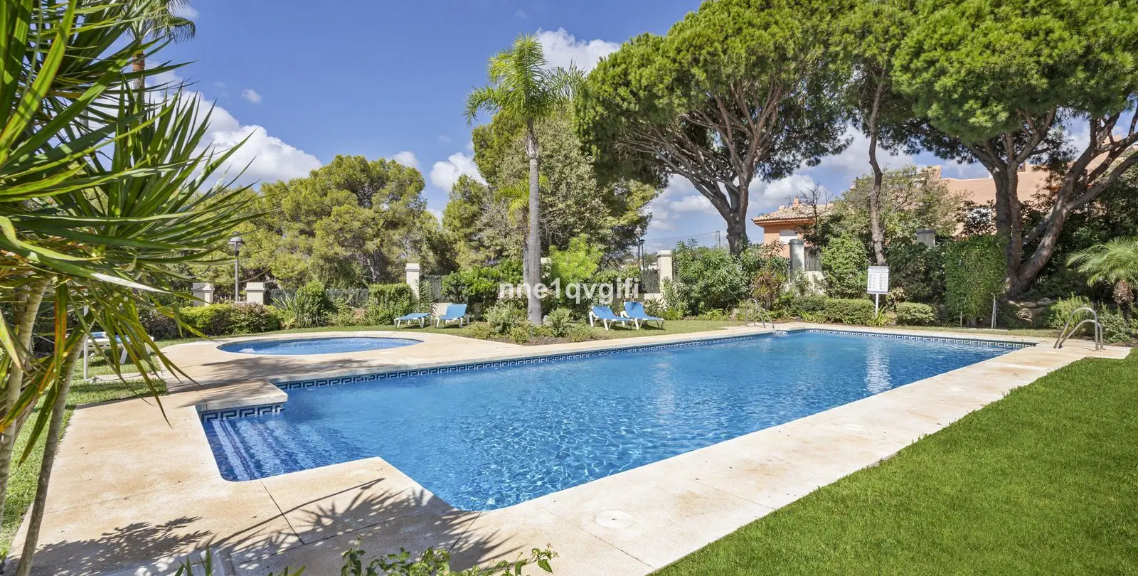 Venta de ático dúplex en Cabopino 2