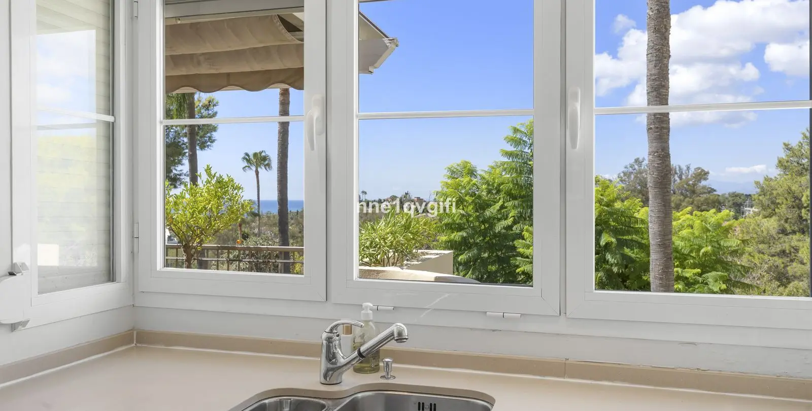 Venta de ático dúplex en Cabopino 5