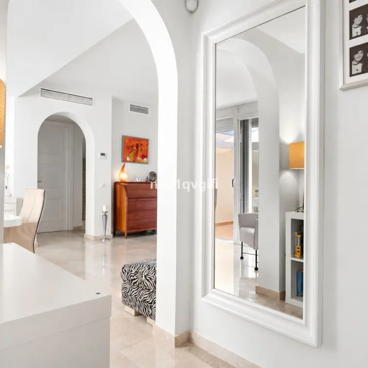 Venta de ático dúplex en Cabopino