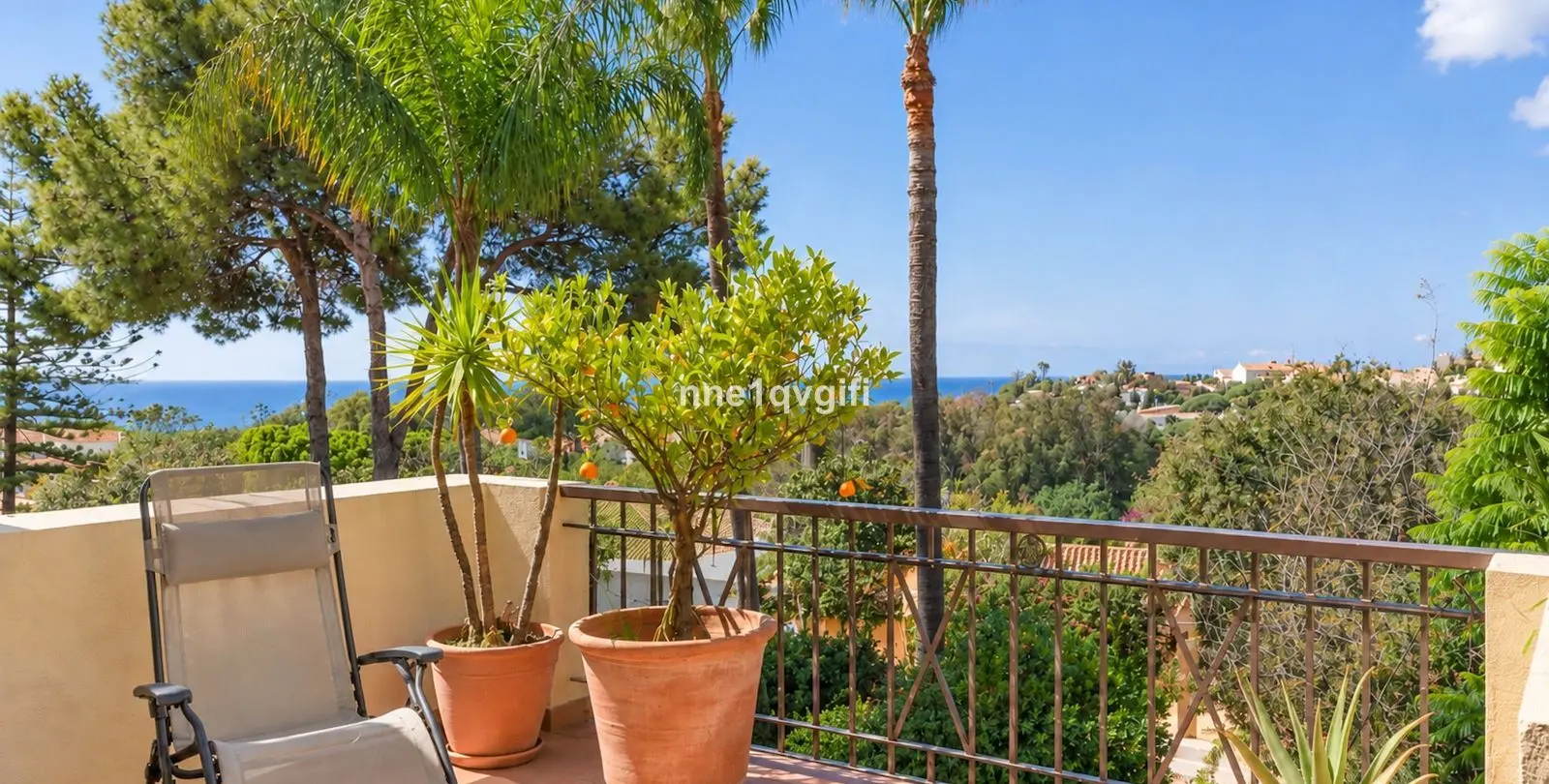 Venta de ático dúplex en Cabopino 8