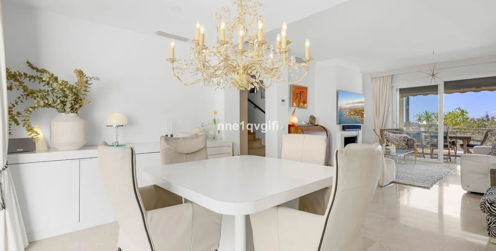 Venta de ático dúplex en Cabopino 10