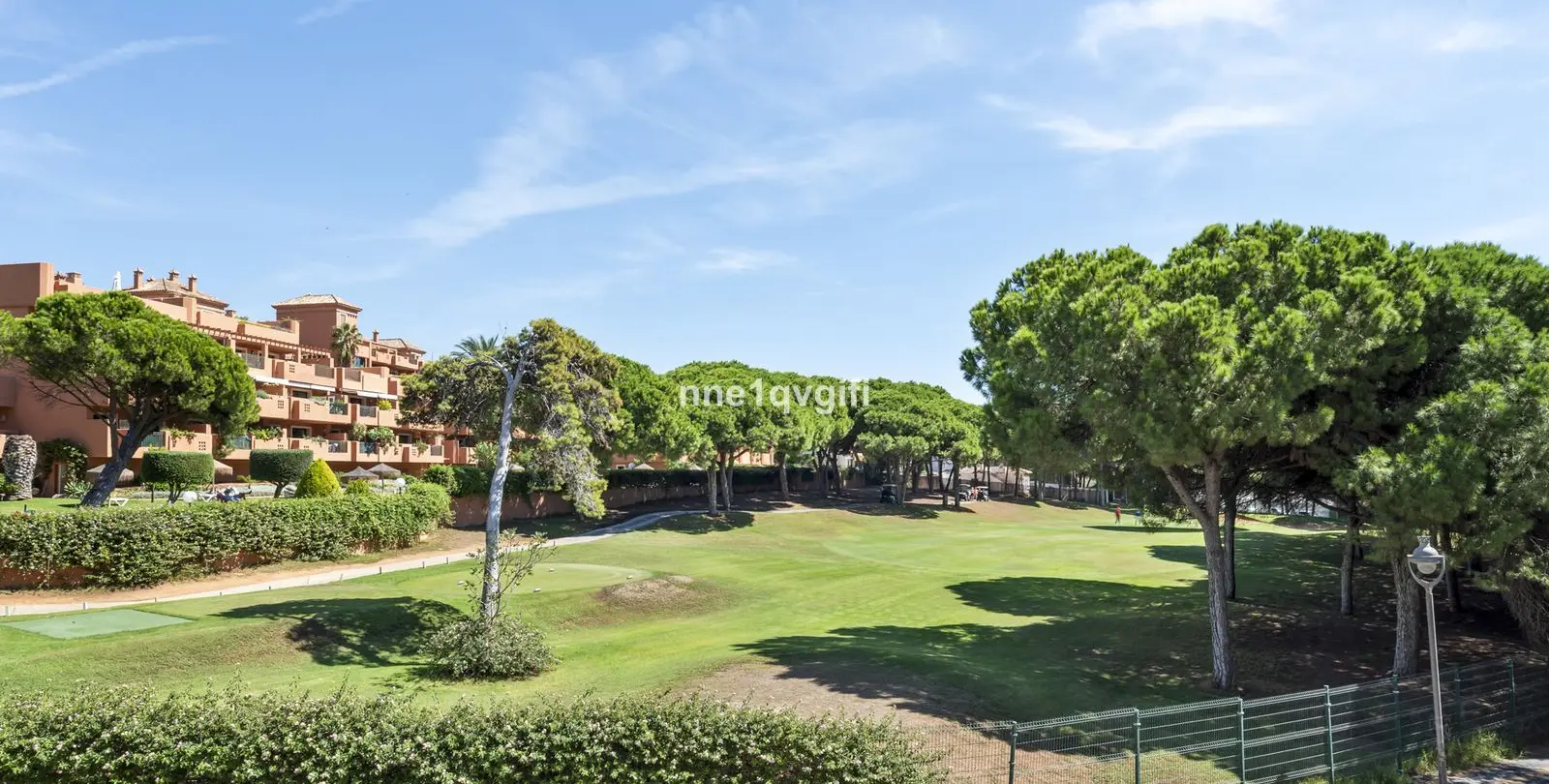 Venta de ático dúplex en Cabopino 12