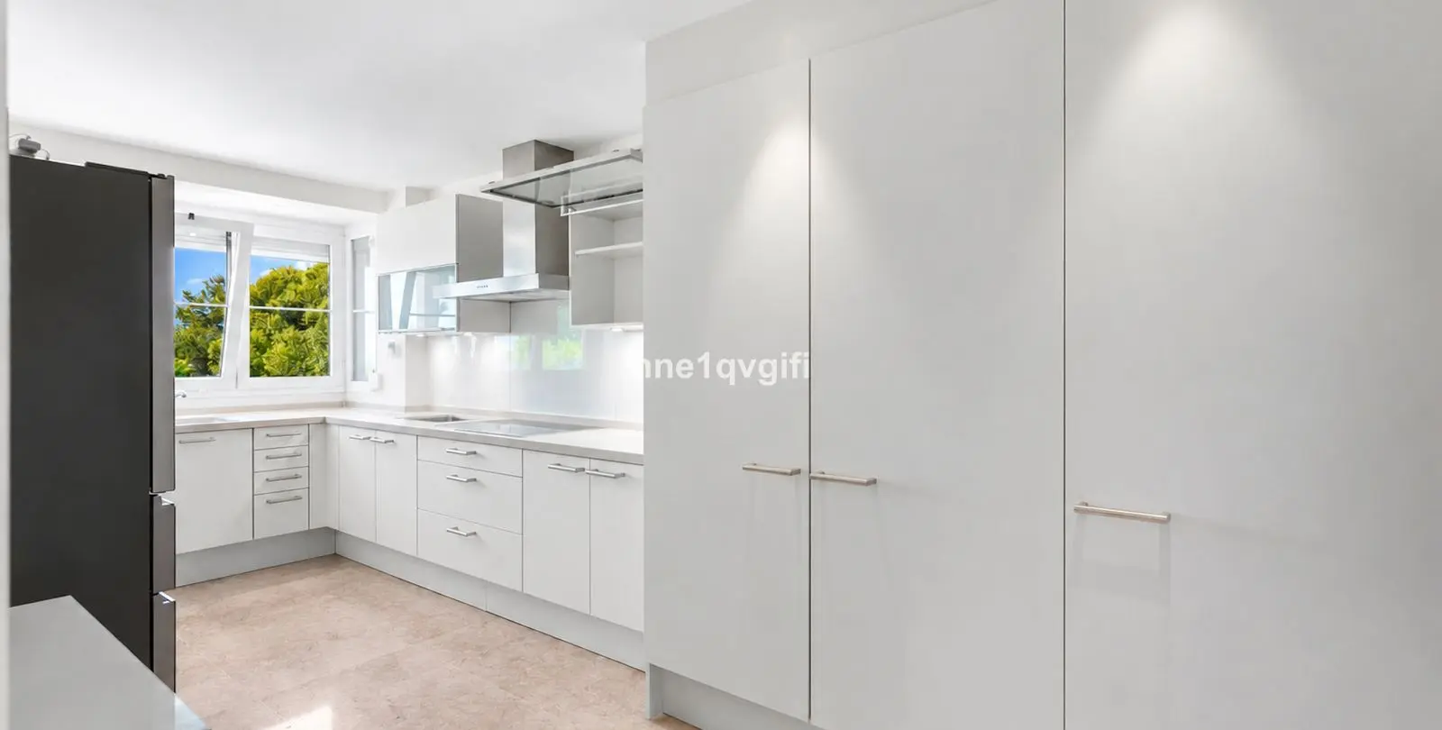 Venta de ático dúplex en Cabopino 13
