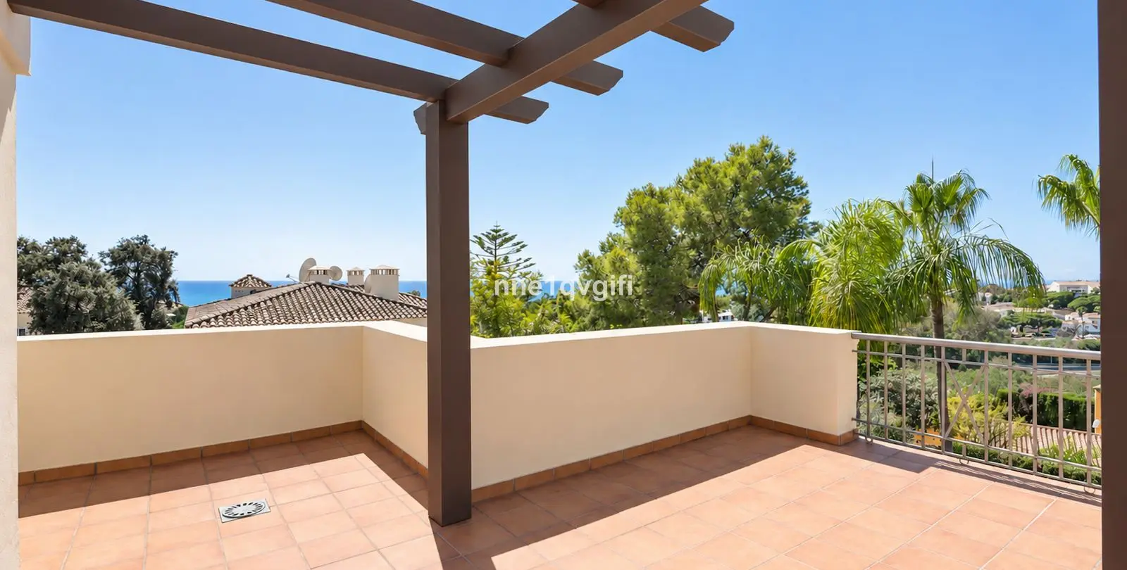 Venta de ático dúplex en Cabopino 29