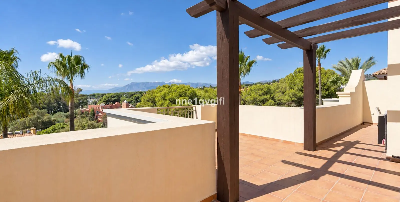 Venta de ático dúplex en Cabopino 31