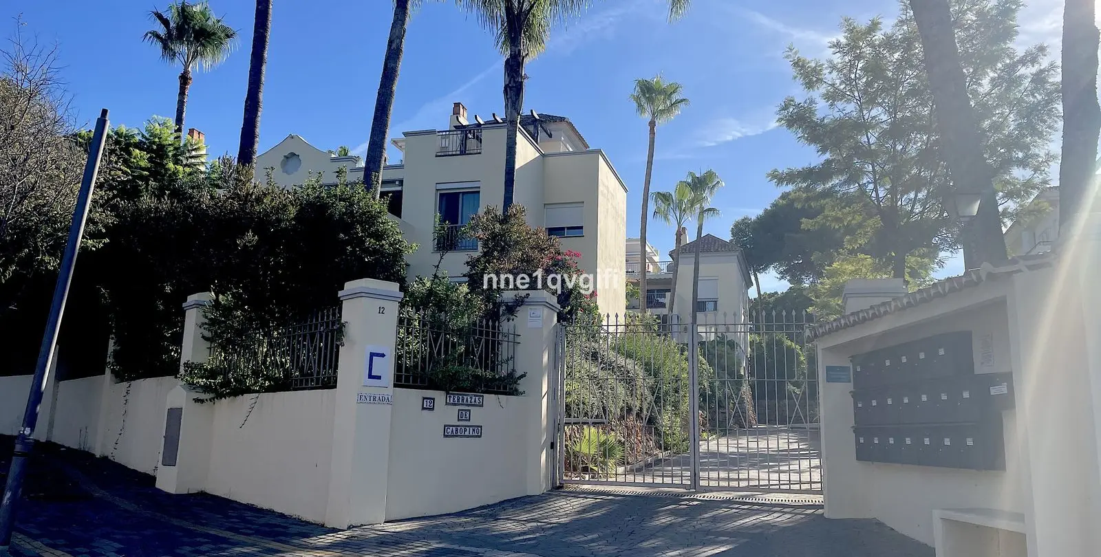Venta de ático dúplex en Cabopino 33