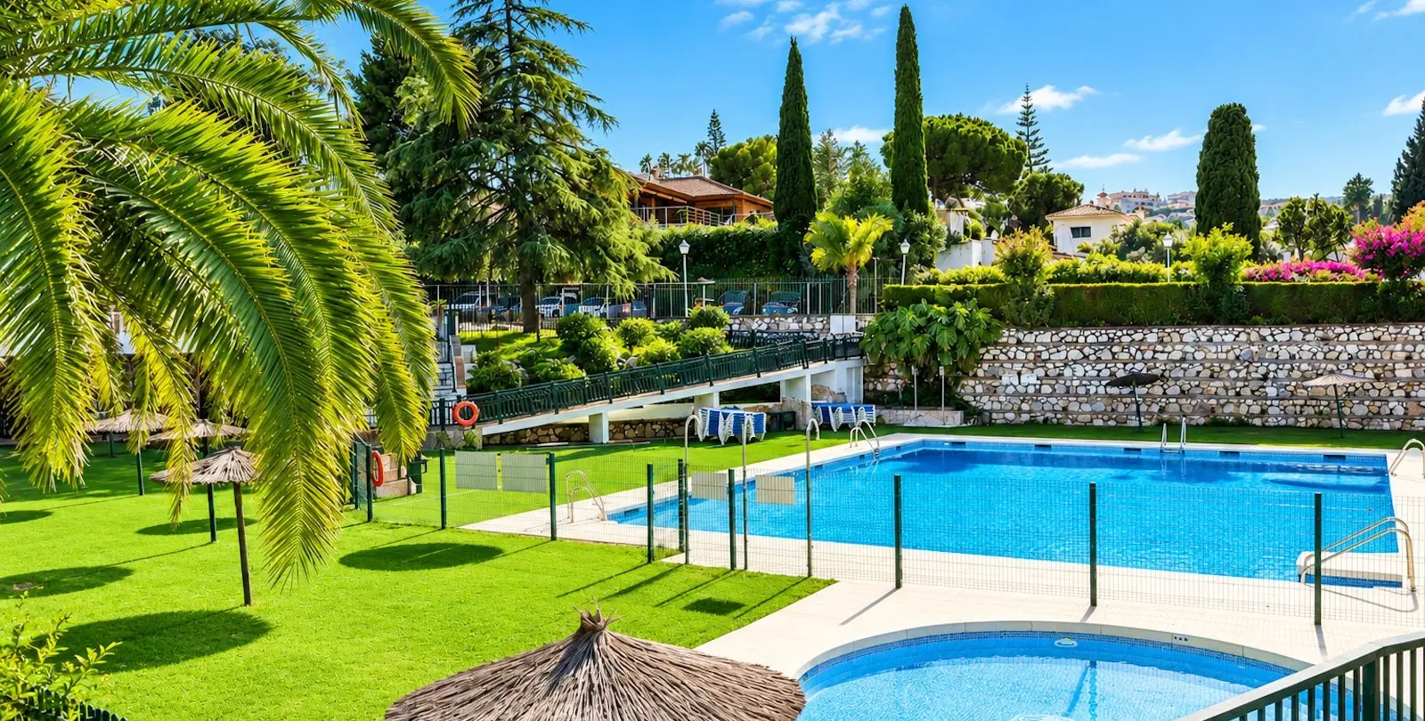 Sale of detached villa in Cerros del Aguila 41