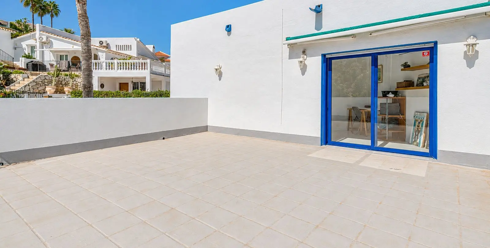 Sale of detached villa in Cerros del Aguila 70
