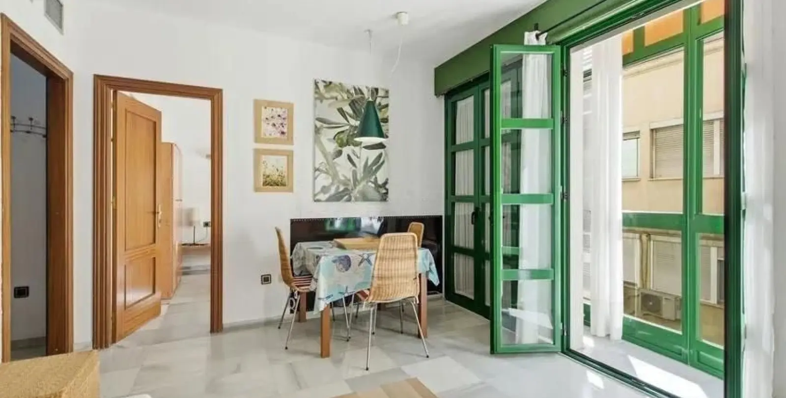 Venta de apartamento en planta media en Málaga 3