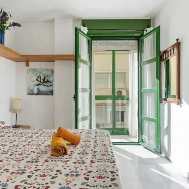 Venta de apartamento en planta media en Málaga