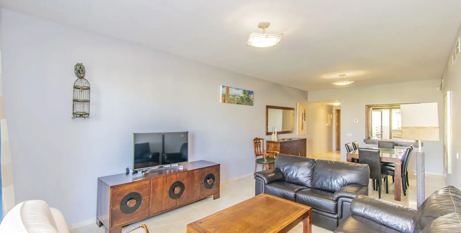 Sale of middle floor apartment in Atalaya 3