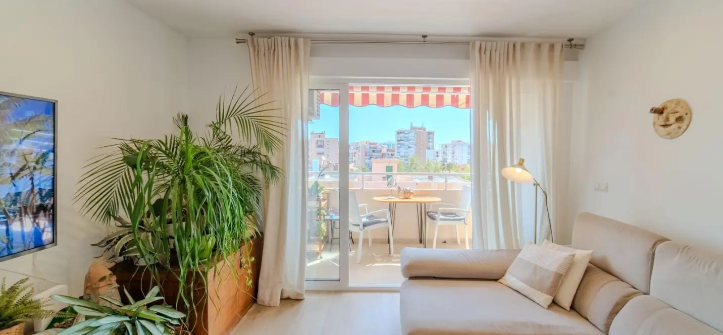 Продажа апартаментов на среднем этаже в Málaga 4