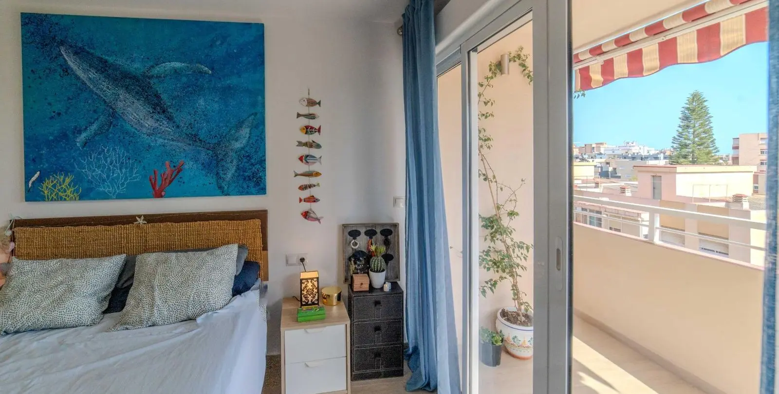 Продажа апартаментов на среднем этаже в Málaga 15