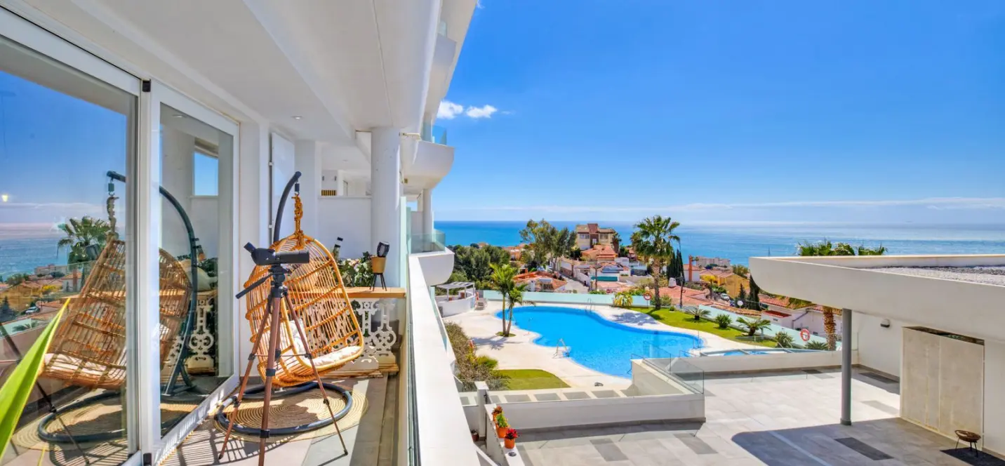 Venta de apartamento en planta media en Torreblanca 1