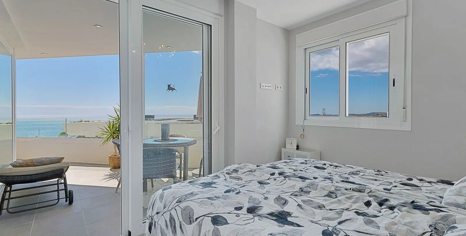 Продажа апартаментов на среднем этаже в Torreblanca 8