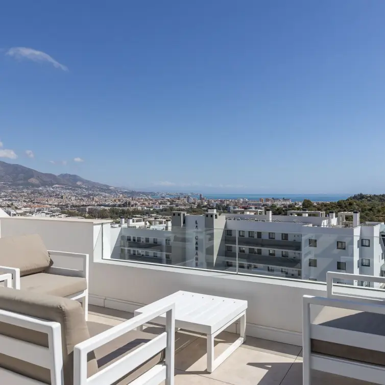 Sale of penthouse in Mijas