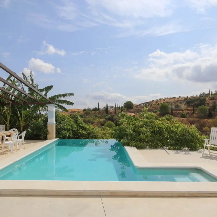 Venta de villa independiente en Coín