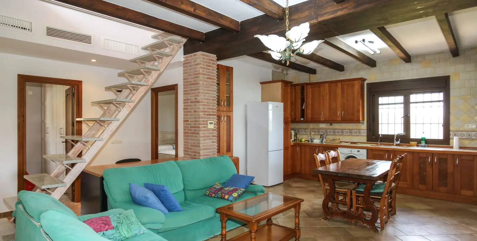 Venta de villa independiente en Coín 4