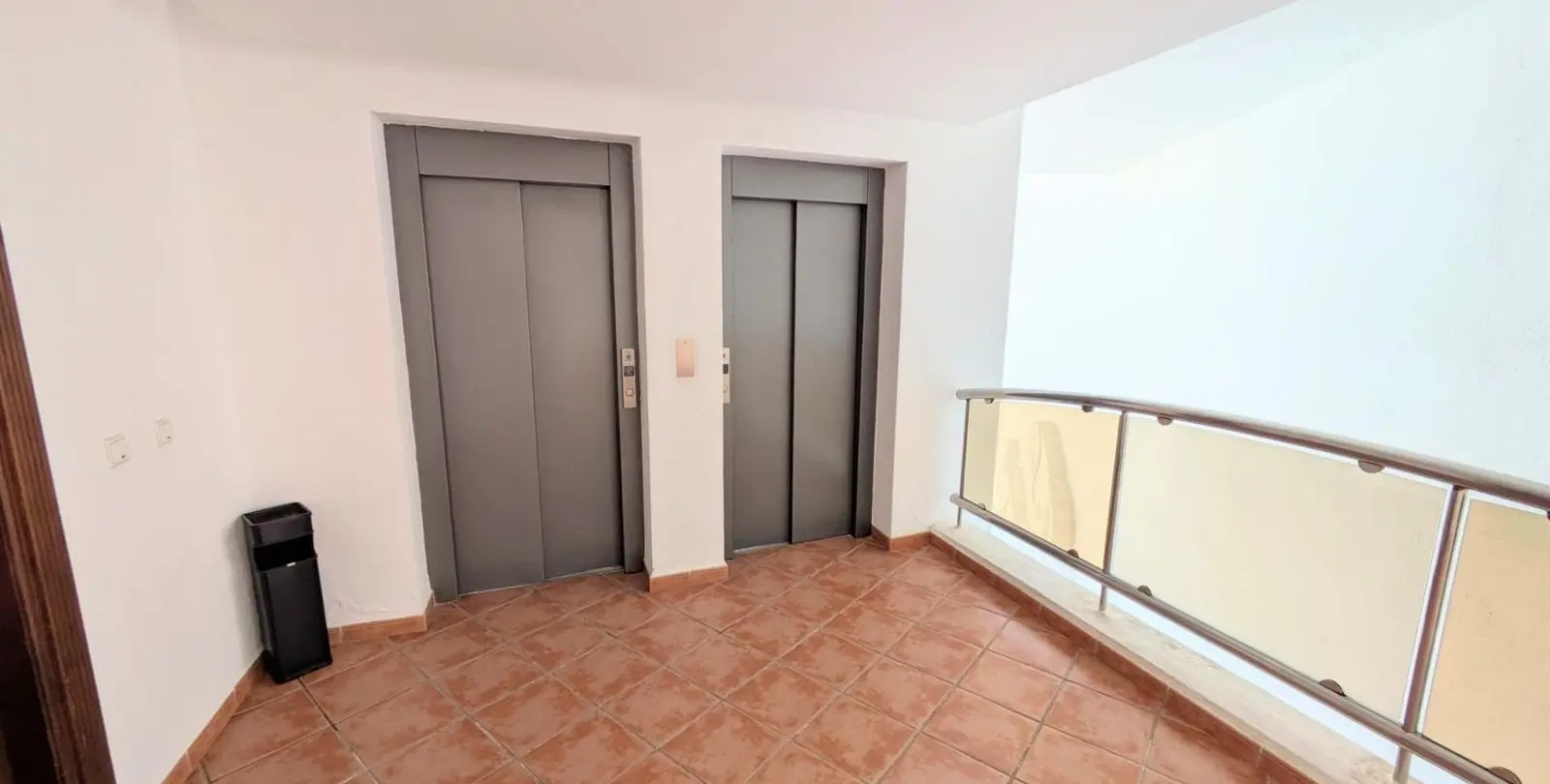 Sale of middle floor apartment in Benalmadena 16