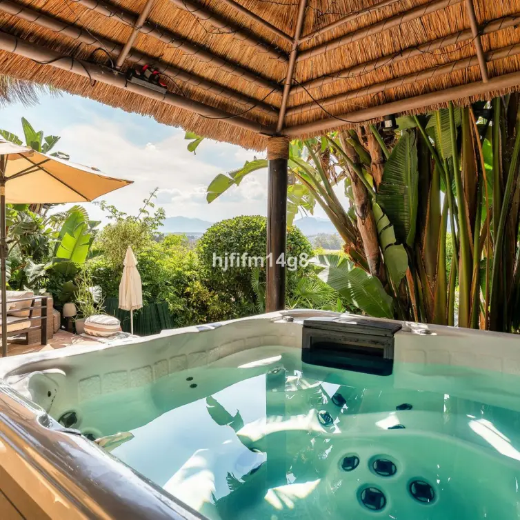 Venta de apartamento en planta baja en Nueva Andalucía