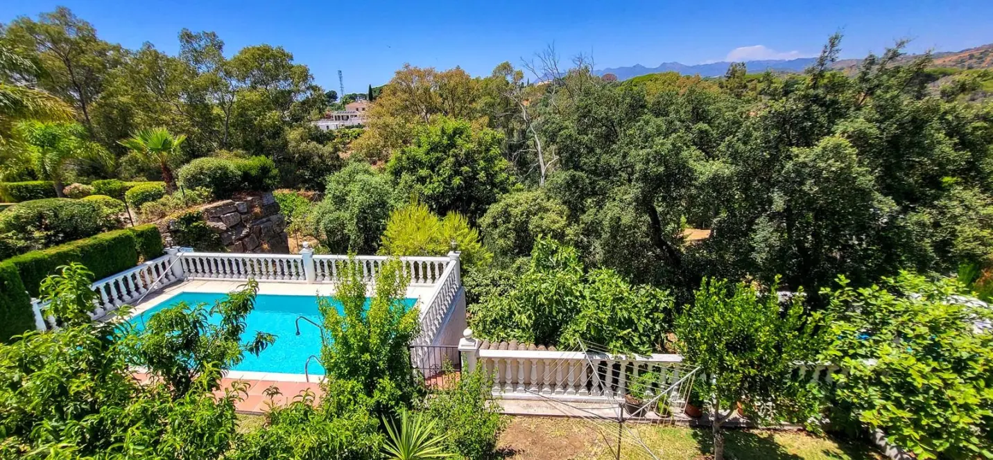 Venta de villa independiente en Elviria 1