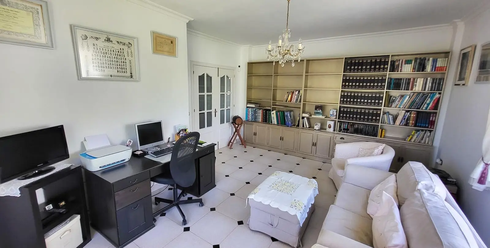 Venta de villa independiente en Elviria 14