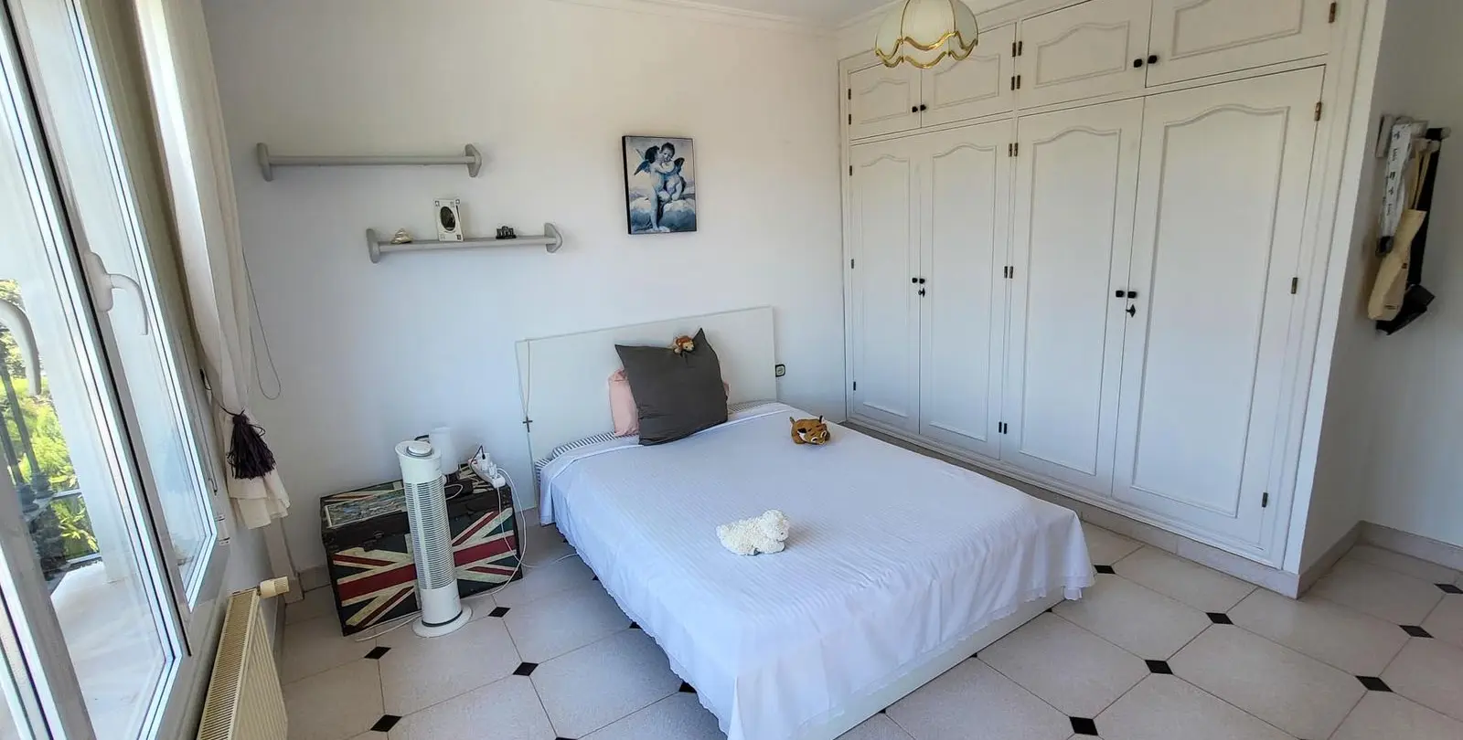 Venta de villa independiente en Elviria 24