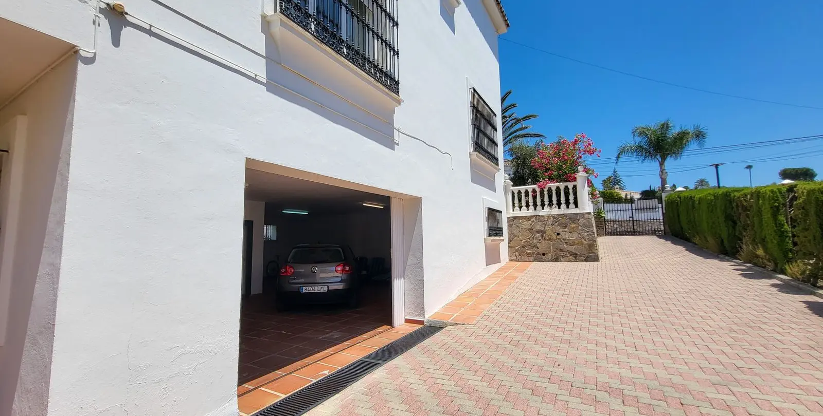 Venta de villa independiente en Elviria 30