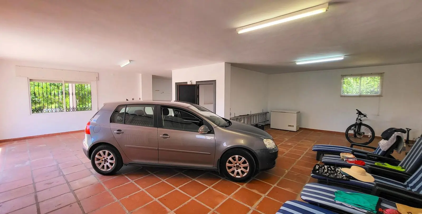 Venta de villa independiente en Elviria 31
