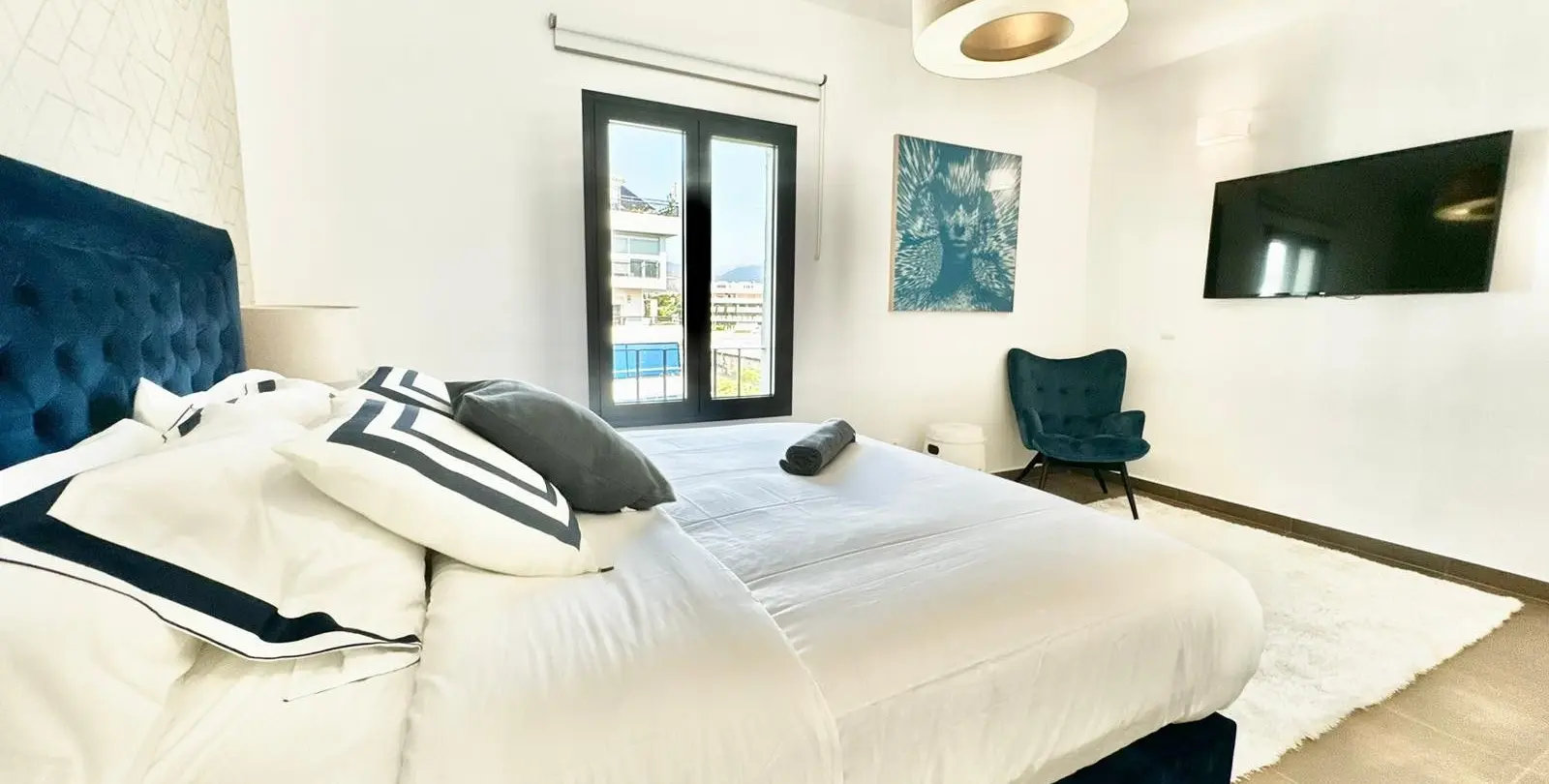 Продажа апартаментов на среднем этаже в Puerto Banús 5