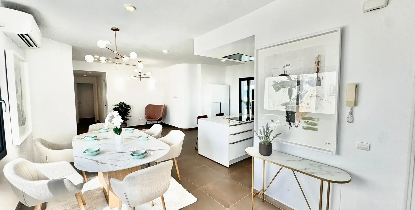 Продажа апартаментов на среднем этаже в Puerto Banús 18