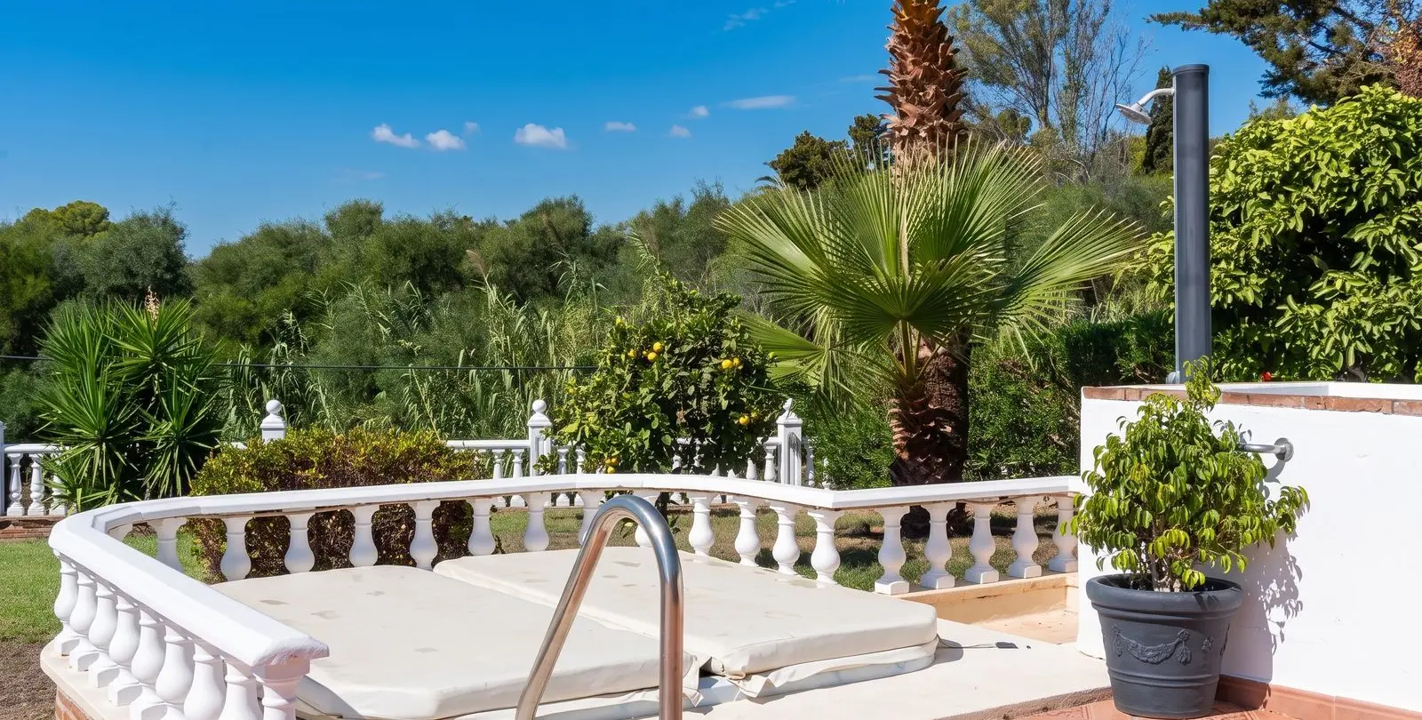 Venta de villa independiente en La Capellania 46