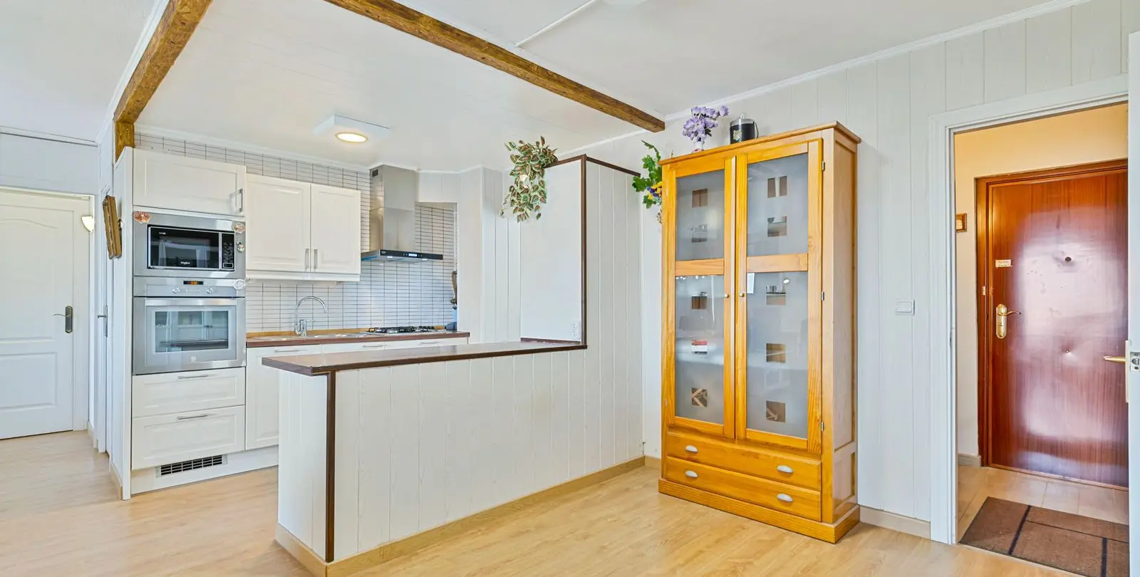 Sale of middle floor apartment in Los Boliches 4