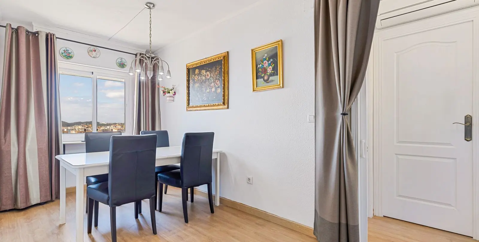 Sale of middle floor apartment in Los Boliches 6