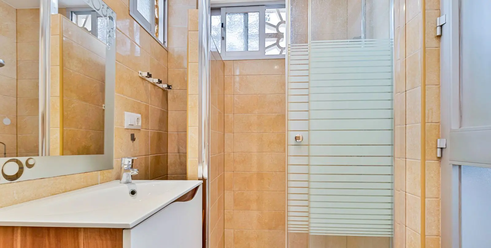 Sale of middle floor apartment in Los Boliches 13
