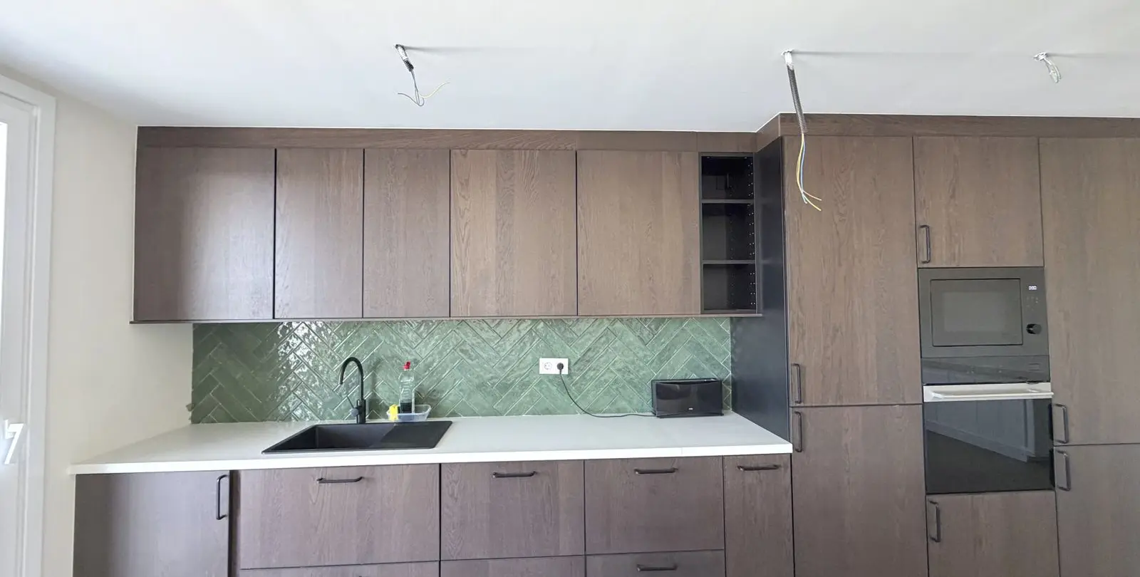 Sale of middle floor apartment in Estepona 8