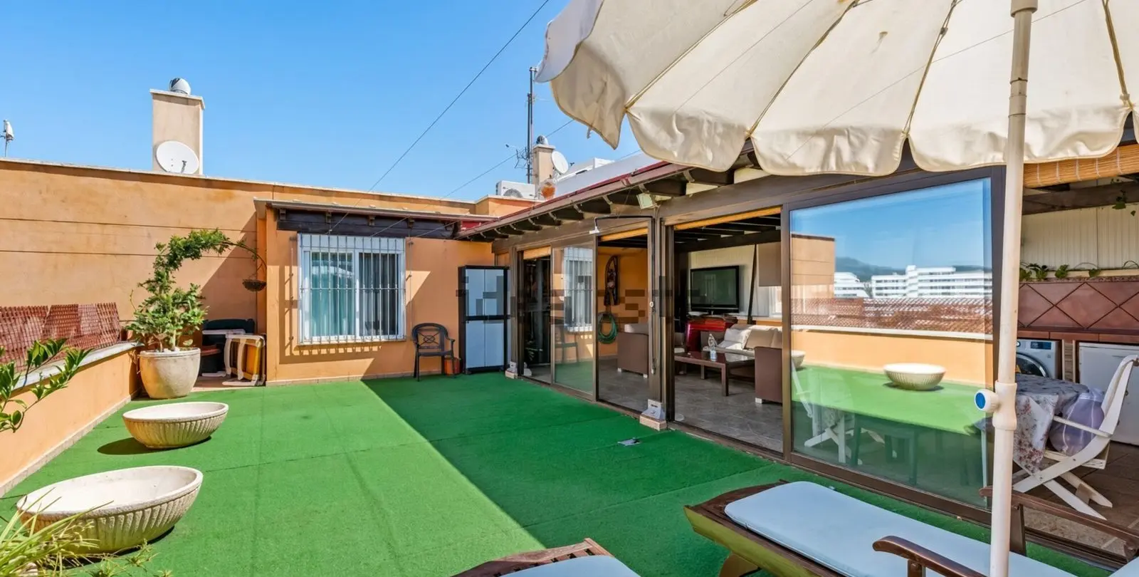 Venta de ático en Estepona 30