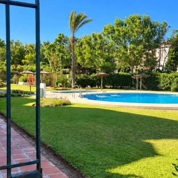 Venta de adosado en Casares
